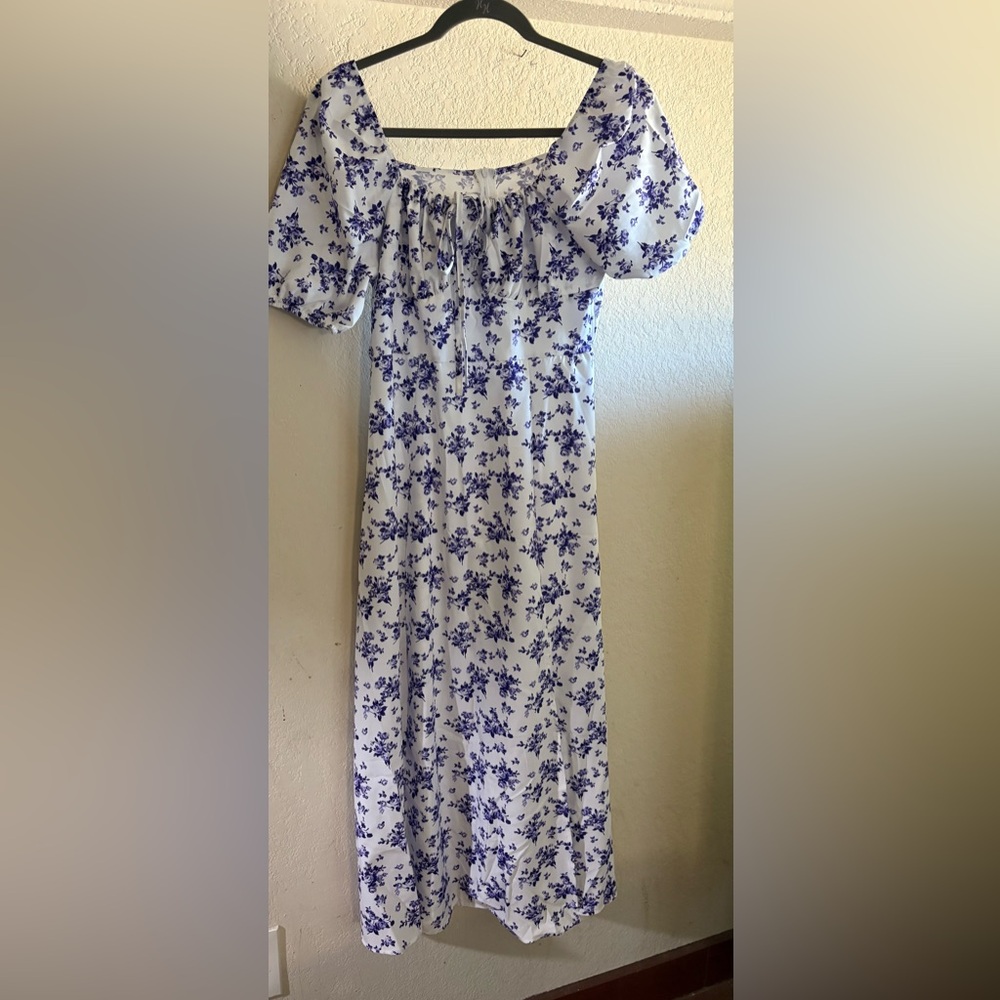 Purple and White Puff Sleeve Sundress